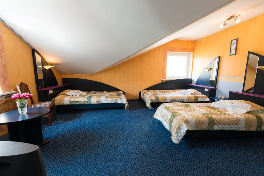 Hotel Runmis Vilna Habitación foto